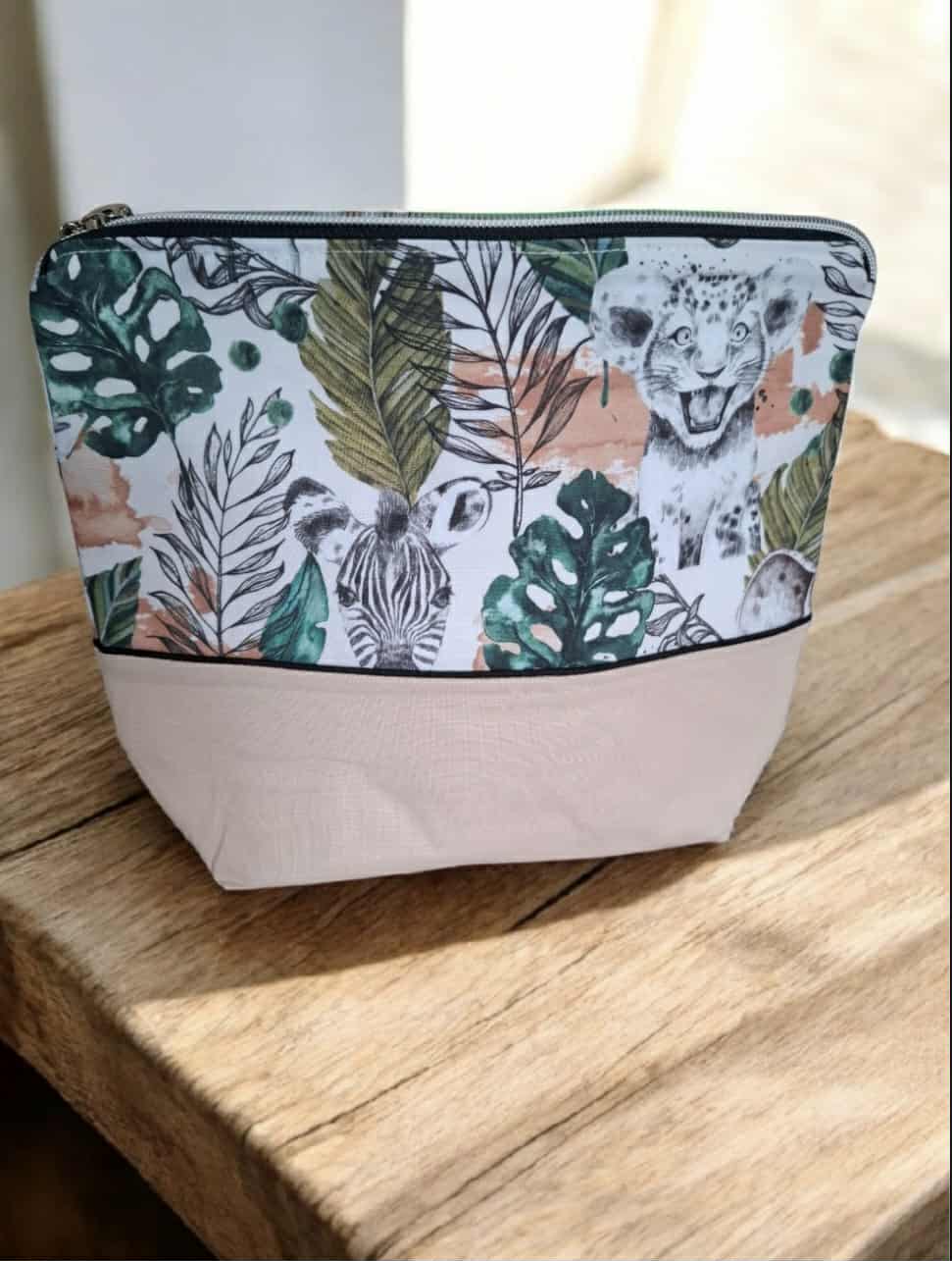 10B274F5-3DC3-4FFD-9FA9-D28810F27052