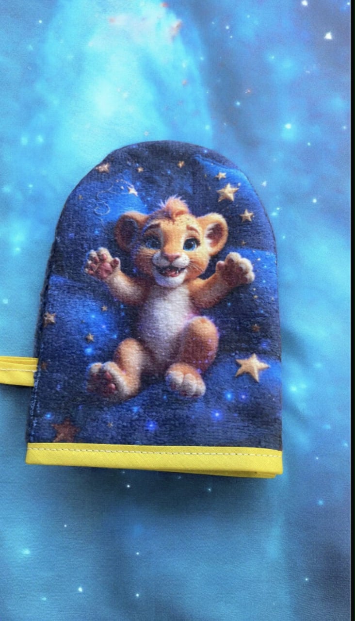 1B6DA660-E2E1-45B2-82AB-3C6BC50FE7E2