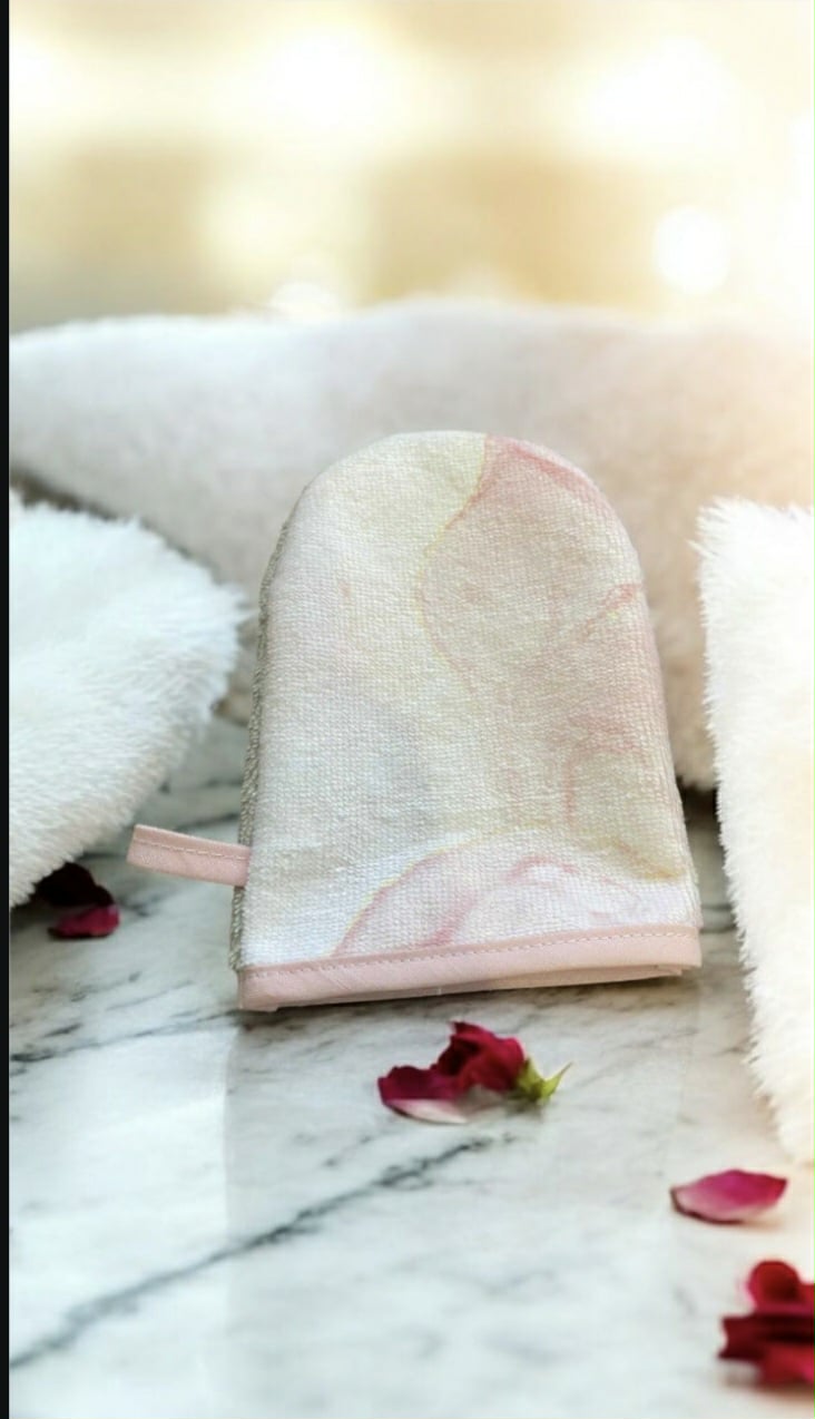 3A15B5FA-7D40-4157-83DA-E58DCB9199DA