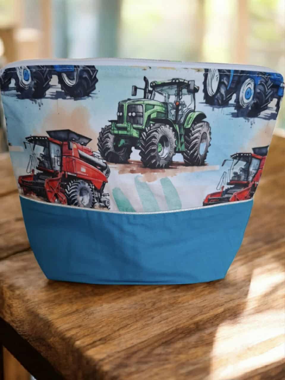 7E2391DE-7B66-4EEB-9630-88B49340DAB3