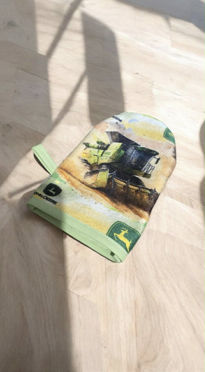 BFAEB391-87F4-4CA9-86A7-023D75CA5CD1