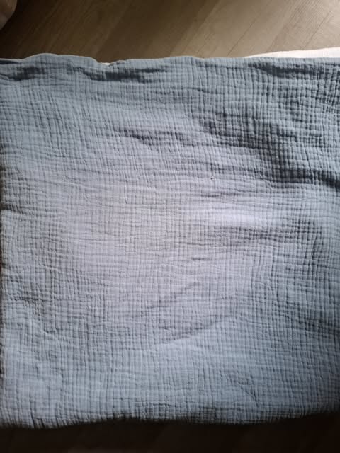 D7EC22B1-04DA-4B29-8269-C8EB0F29479E