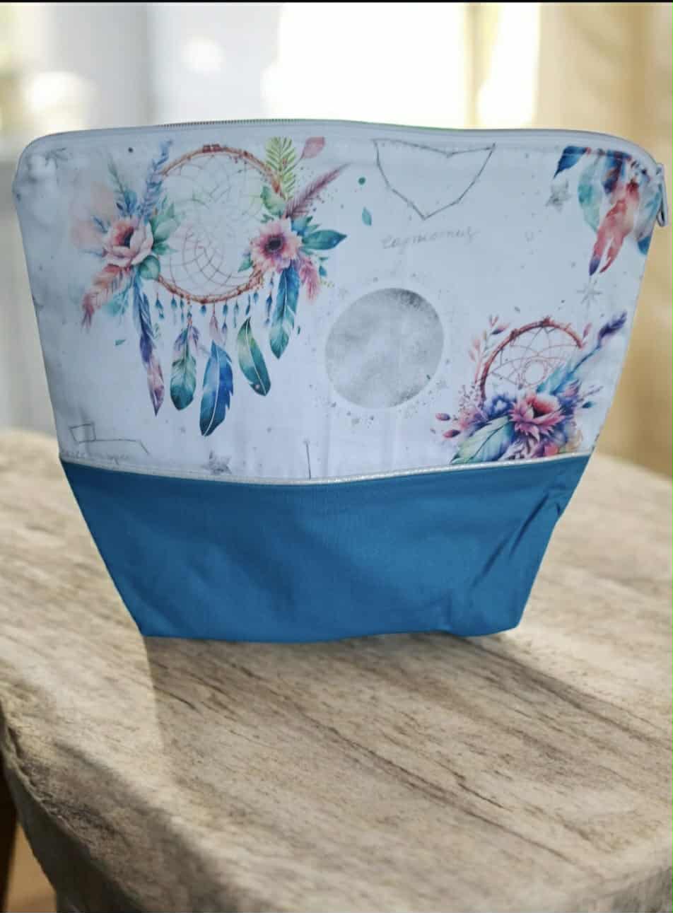 E2B970D1-D380-47DF-B3BE-EAF620BA7E83