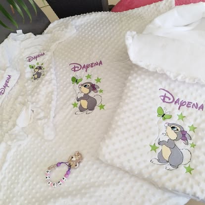 6572F9D0-CEBC-4AEF-B1BF-113A8AA339BD