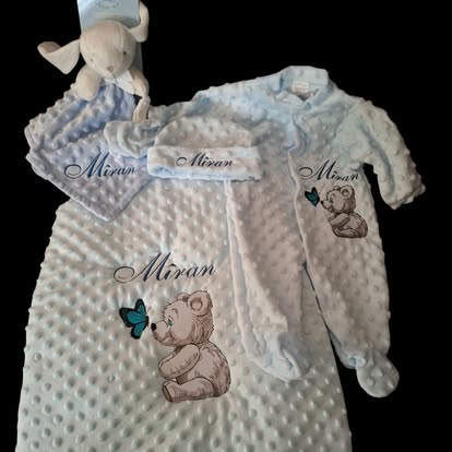 B3312A2A-C15B-4CB5-9C45-AE7DA1055582