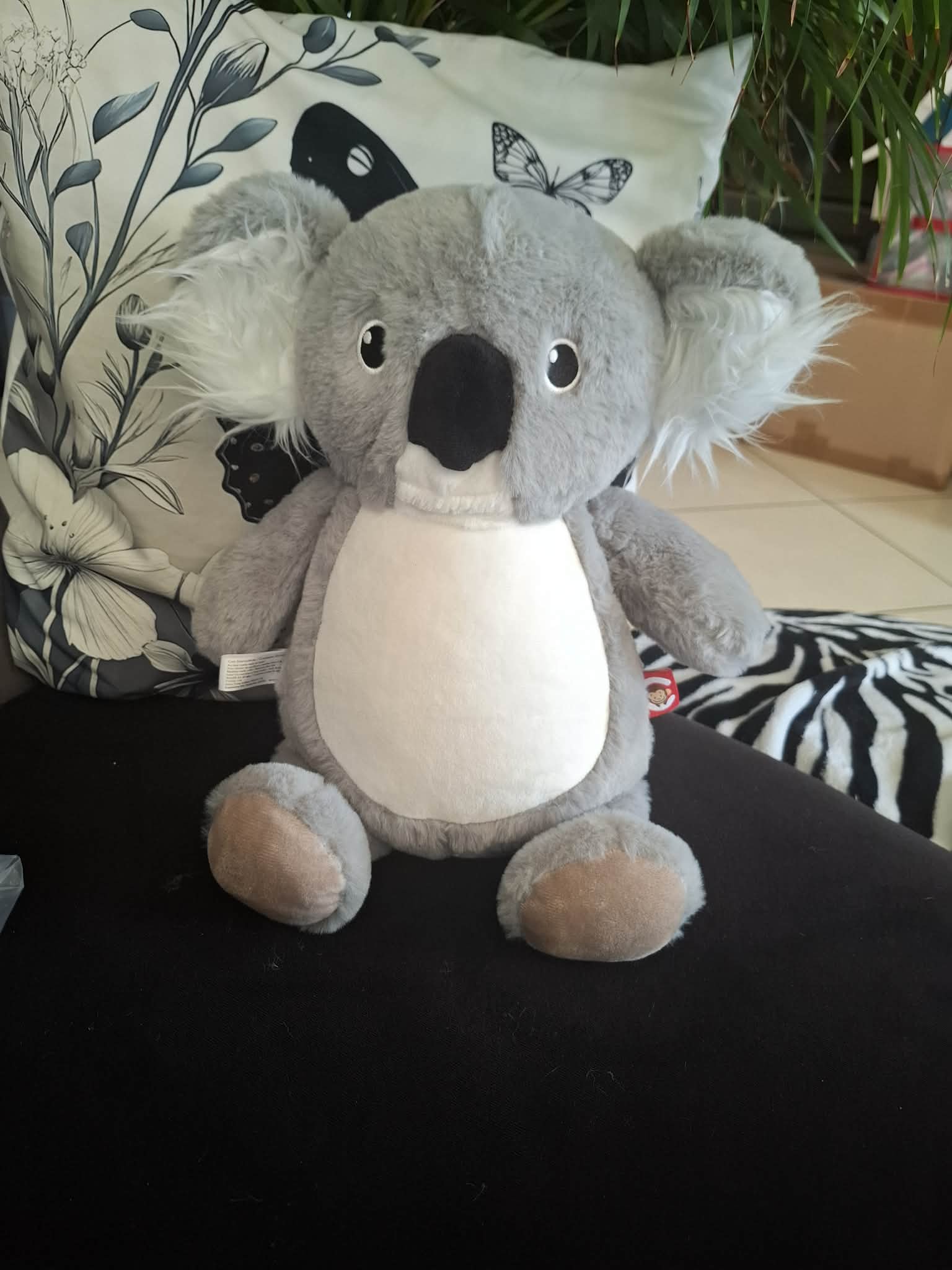 2321F6FB-34A8-4296-A864-A4B90FEEB5B5